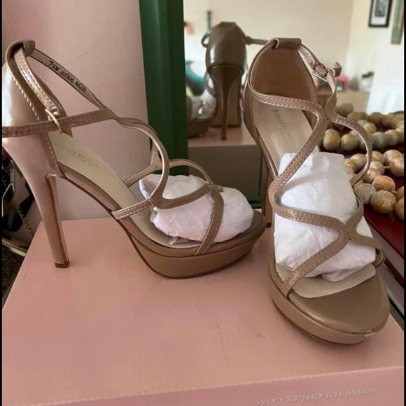 Pageant heels - Picture 3 of 4